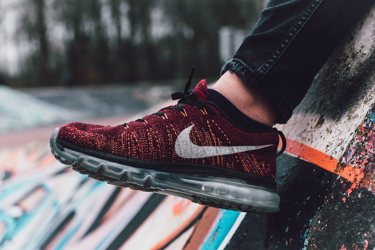 最新跑鞋Nike，速度与舒适的完美融合