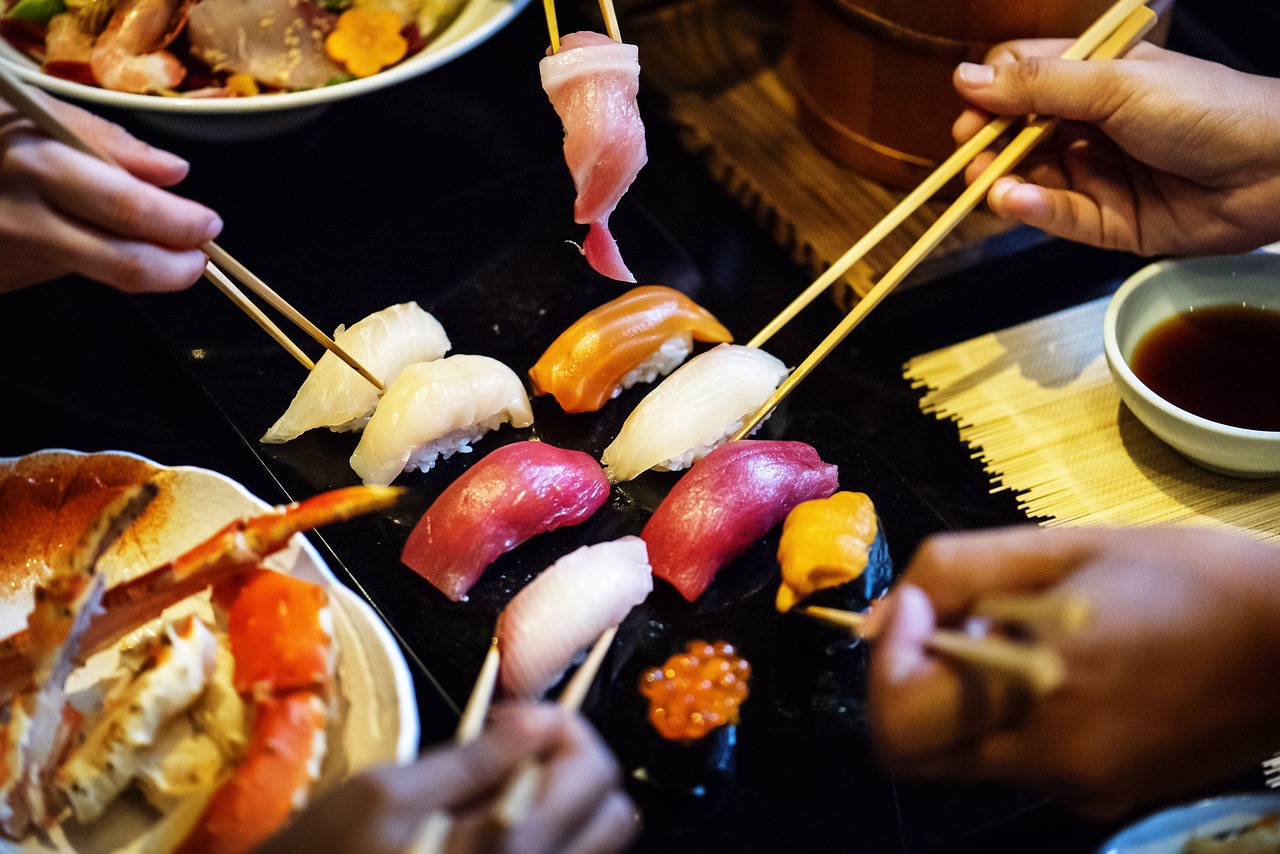 五月海鲜盛宴，海记牛肉新鲜上市，尽享美食盛宴